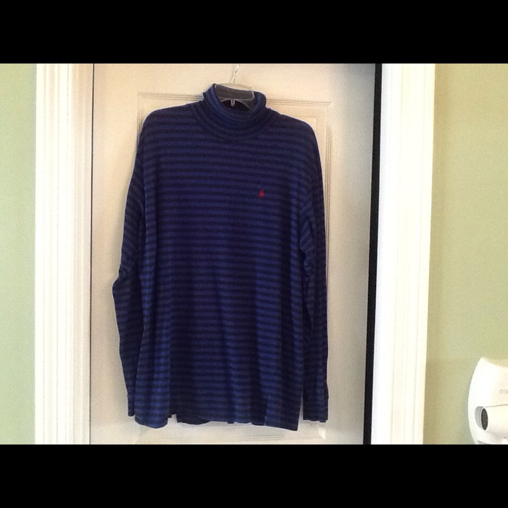 Lightweight Polo pullover with turtleneck